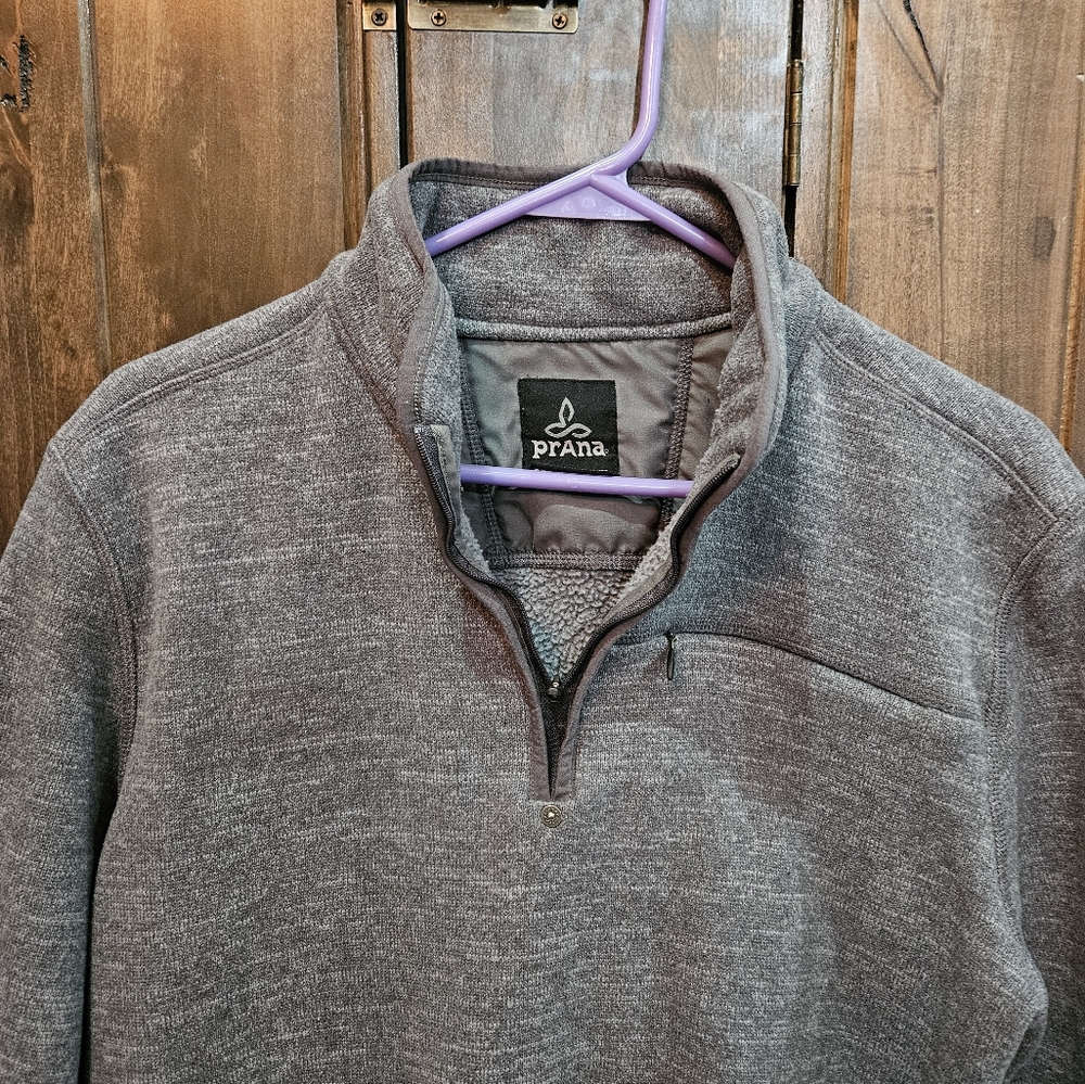 Prana Women's 1/4 Zip Fleece Pullover. Size L. - Picture 7 of 11